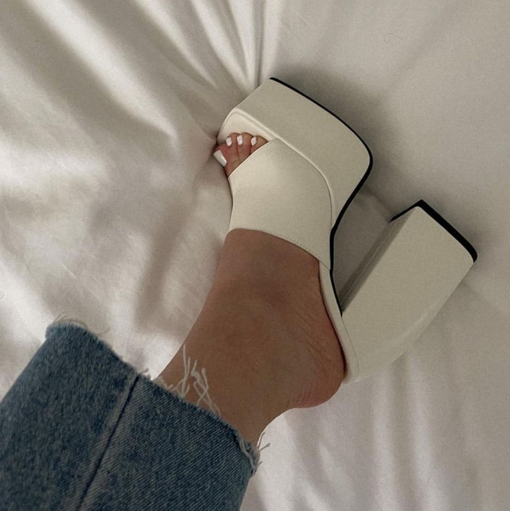 High heel white shoes